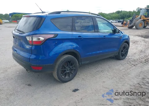 2017 Ford Escape Titanium из США, поврежденный, VIN 1FMCU9J95HUC70103